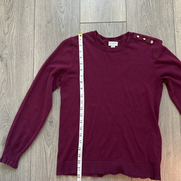 J. Crew, maroon, plum, burgundy, sweater, size.XS, ruffled sleeves - Picture 8 of 8